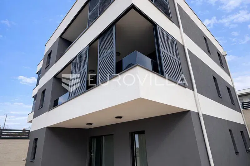 Pag, Šimuni, three-bedroom apartment with garden 120 m from the sea – 3