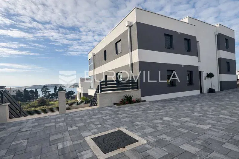 Pag, Šimuni, three-bedroom apartment 120 m from the sea – 2