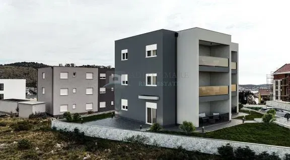 Appartamento Rogoznica – 3