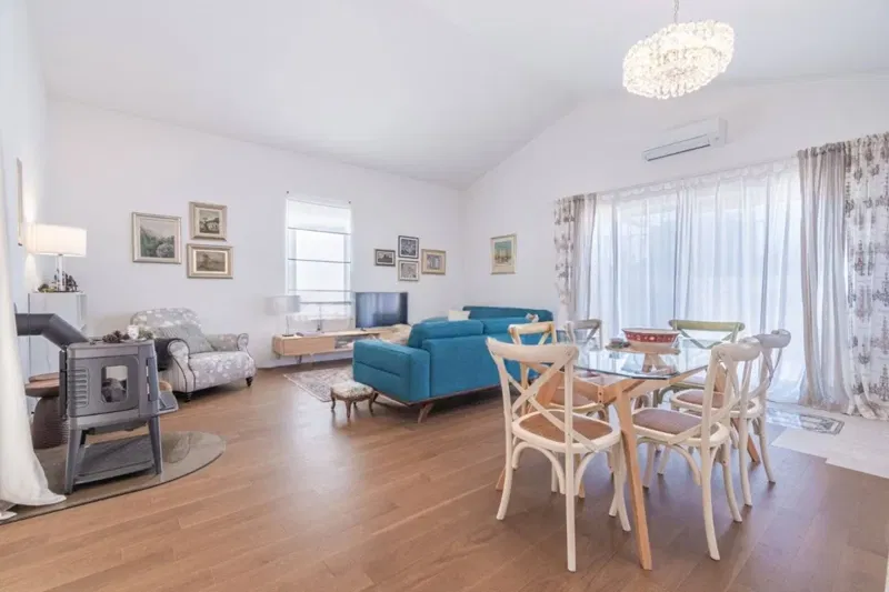 House Tinjan, 106m2 – 2