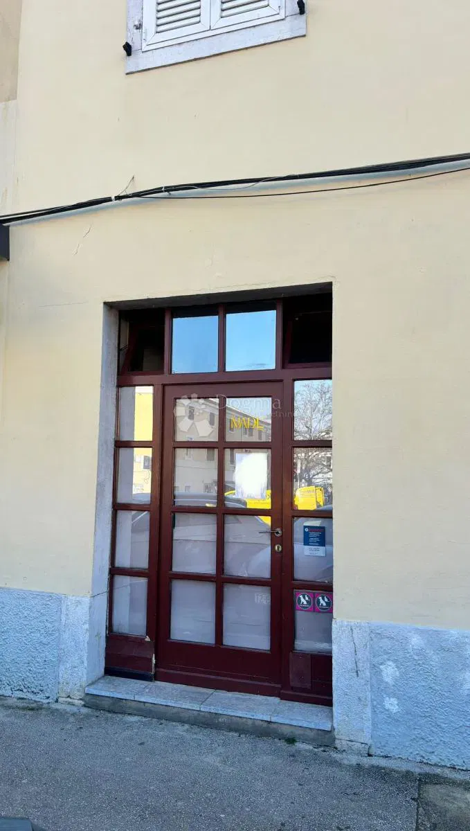 Kereskedelmi Poreč, 40m2