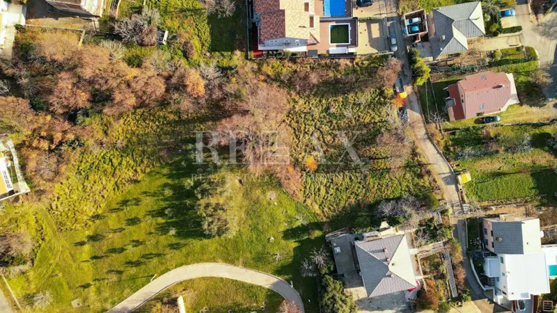 Bribir - terreno edificabile con ottimo accesso – 3