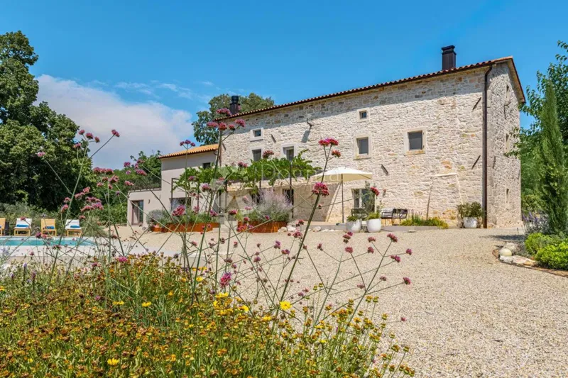Ház Labin, 350m2 – 2