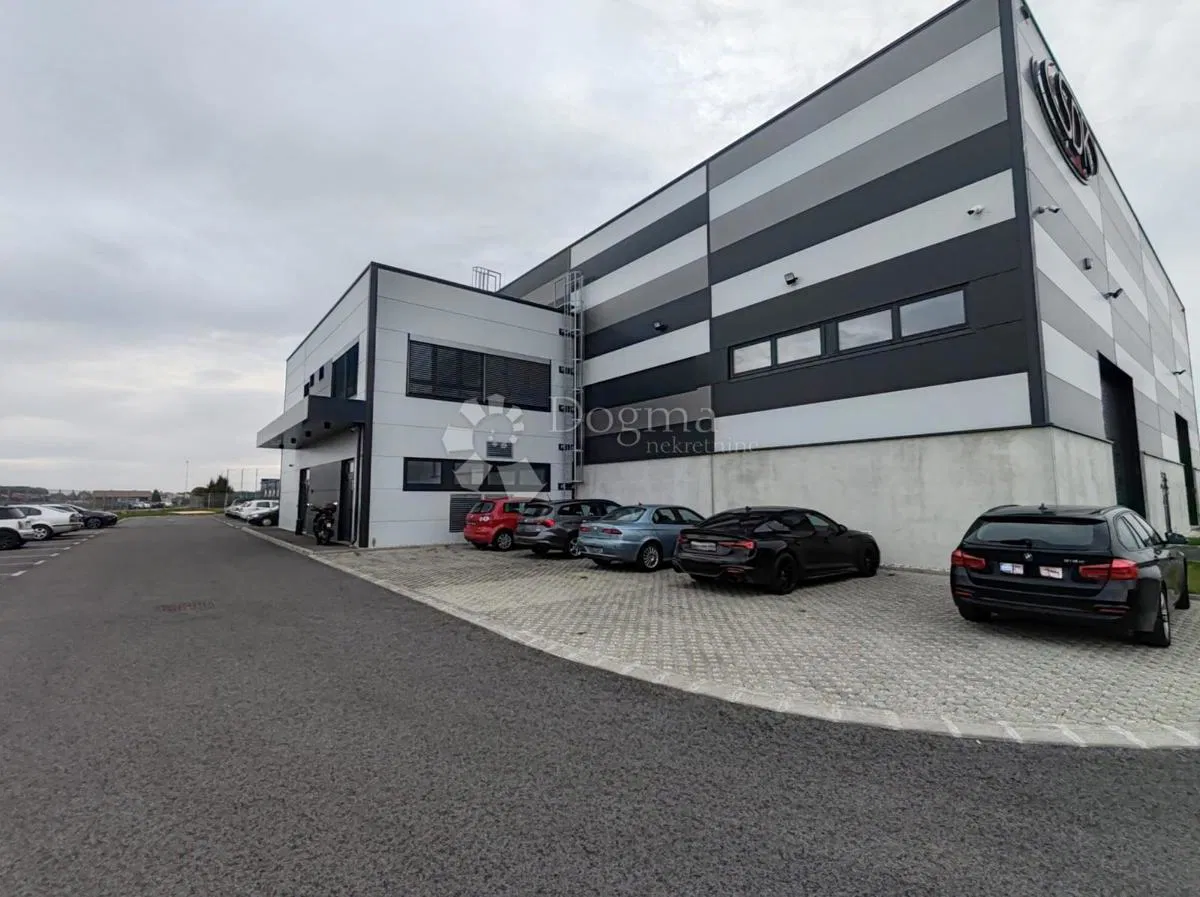 Geschäftsraum Bartolovec, Trnovec Bartolovečki, 1.972m2