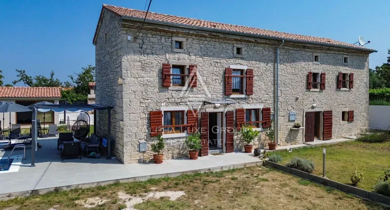 Istria, Svetvinčenat: Stone house with pool – 2