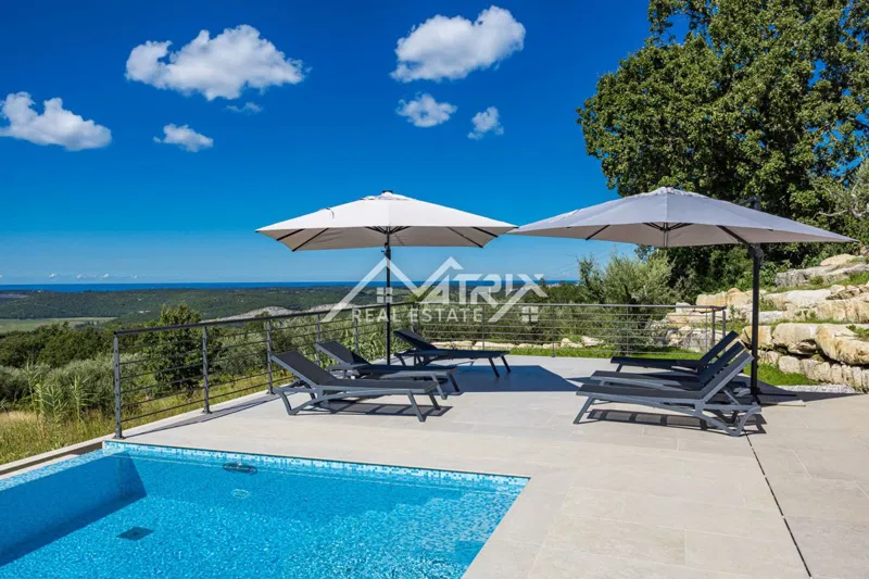 Novigrad šira okolica, Vila s otvorenim pogledom na more – 3