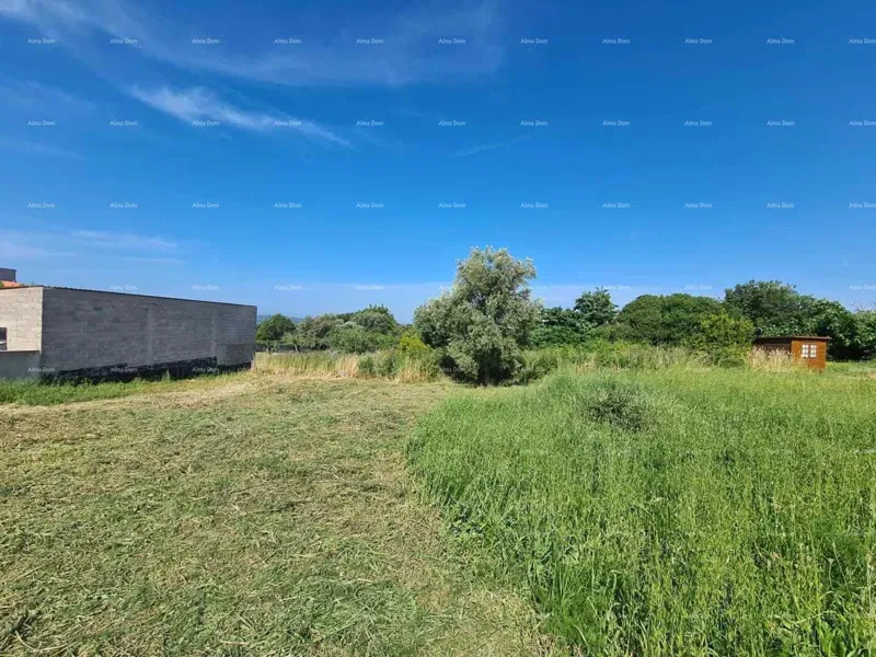 Medulin, Vendesi terreno edificabile, 600 m² – 2