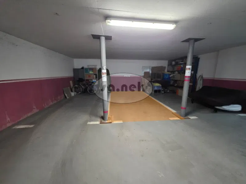 Posto auto coperto a Samobor – 2