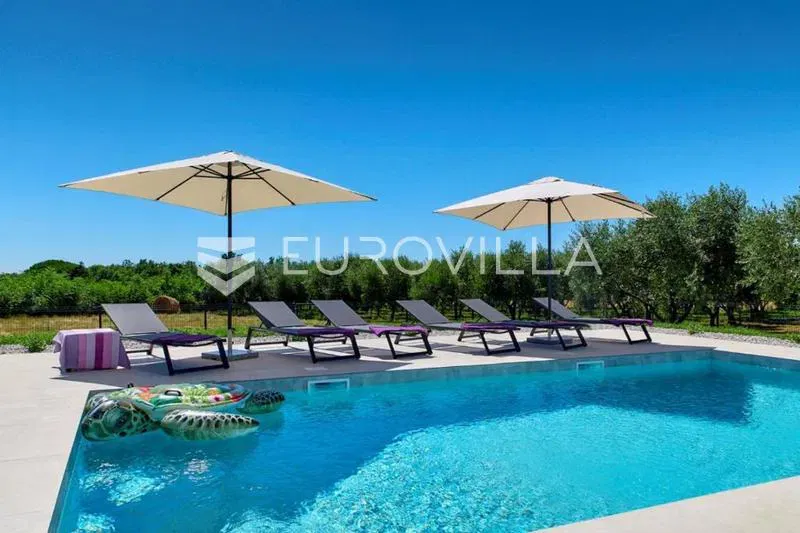 Istria, Marčana, modern house with a pool in a quiet location – 2