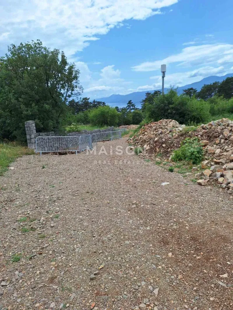 Terreno Martinkovac, Rijeka, 1.800m2 – 3