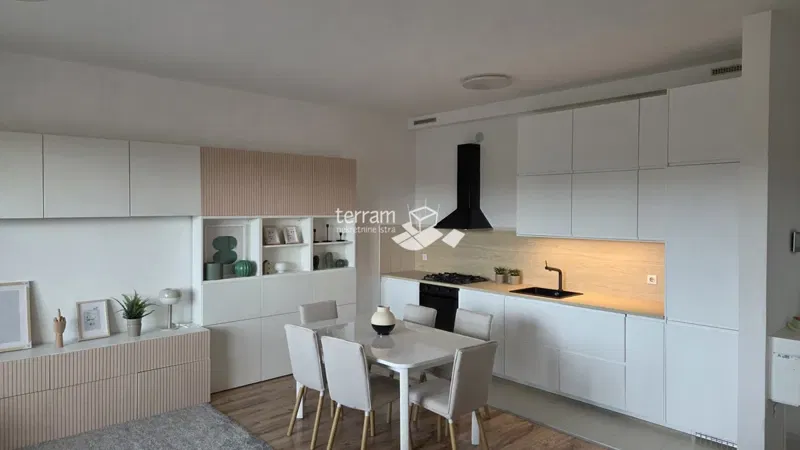 Istria, Pula, Center, apartment 89.81m2, 2 bedrooms + dining room, first floor, elevator, #for sale – 2