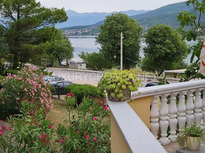 Prodaja kuće uz more Karinski zaljev