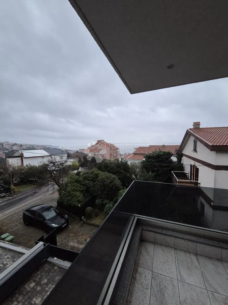 Appartamento Crikvenica, 103m2 – 2