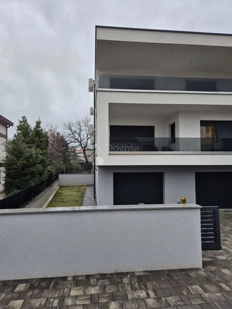 Appartamento Crikvenica, 103m2 – 2