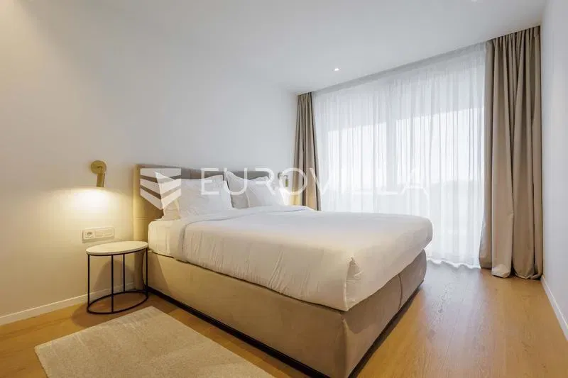 Istria, Savudrija, Petram resort, spacious two-bedroom apartment 92 m² sea view, 1st floor – 3