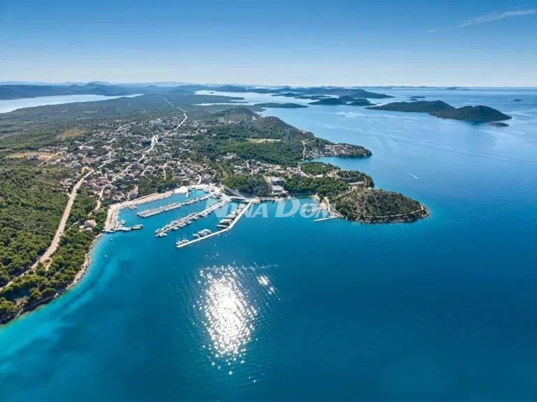 Građevinsko zemljište 1.915 m² – Drage (k.o. Pakoštane) Zadar