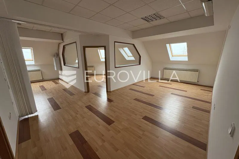 Čakovec, Centar, atraktivan poslovni prostor površine 62,18 m²