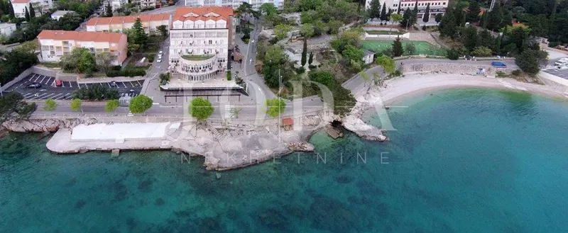 Hotel for sale, first row to the sea – 2