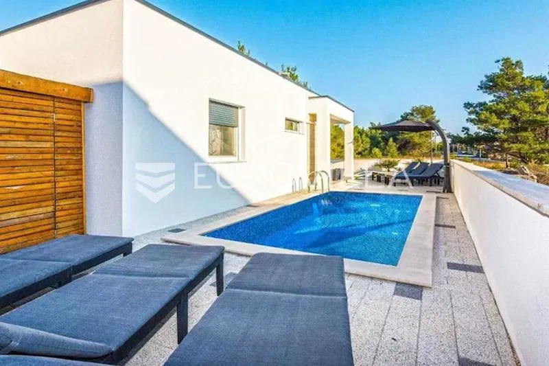 Zadar, Vir, modern villa with pool, 400 m to the sea – 3