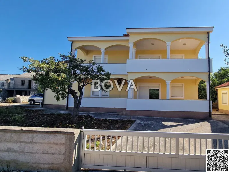 Kuća 280m2 – Privlaka *POGLED MORE* (ID-2578/A)