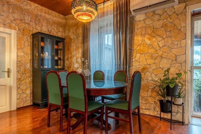 Flat Zamet, Rijeka, 100,39m2 – 2