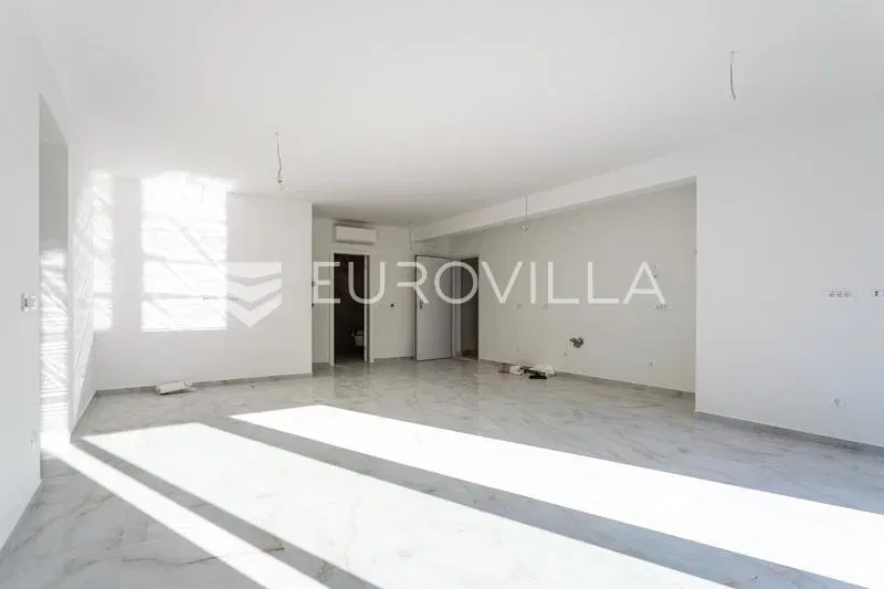 Appartamento Okrug Gornji – 3