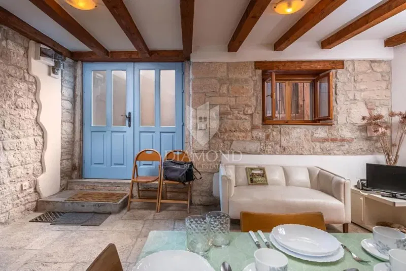 Rovigno, casa in pietra nel centro storico – 2
