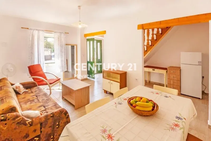 MARČANA, HOUSE WITH TWO BEDROOMS IN THE TOWN CENTER – 2