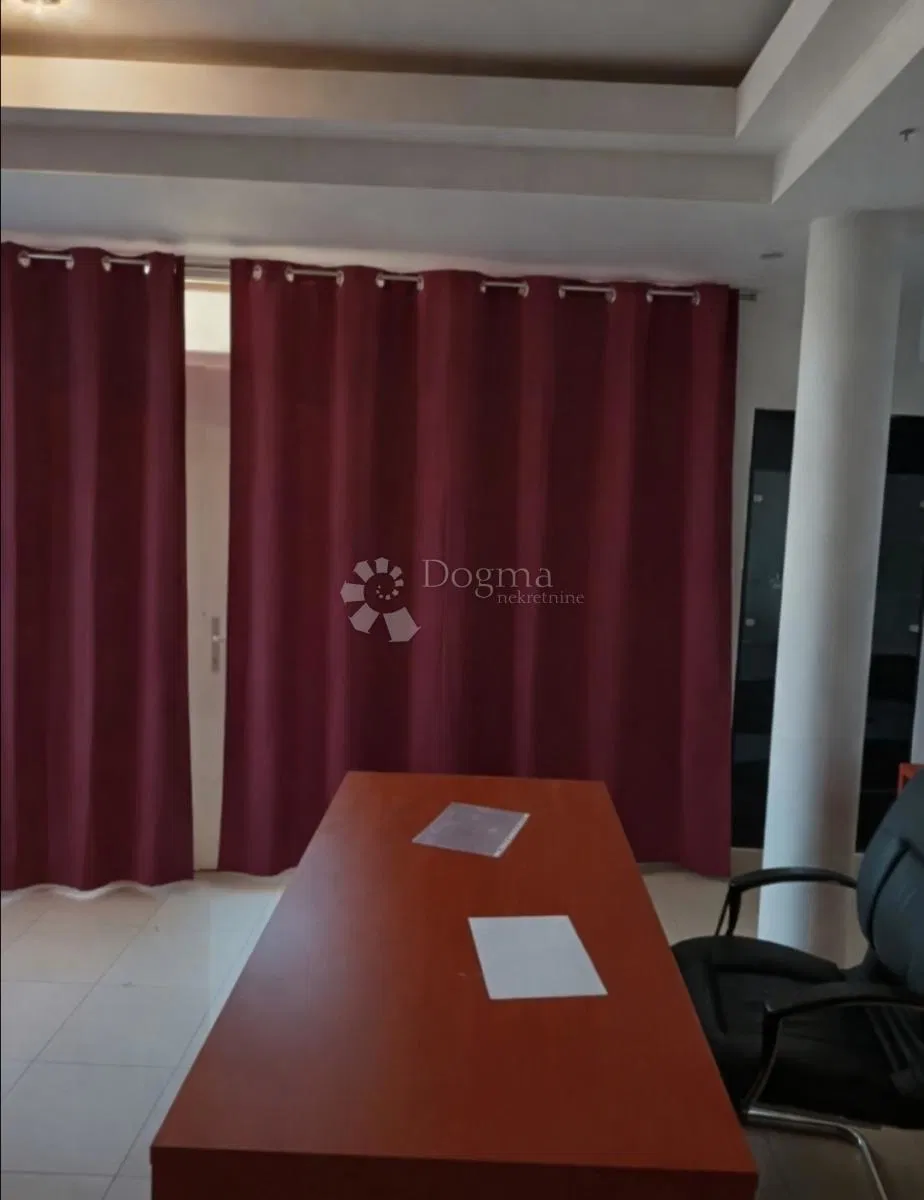 Geschäftsraum Makarska, 27m2
