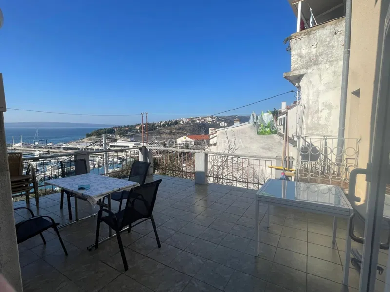 KUĆA PLUS DVA DODATNA APARTMANA BLIZU MORA – 2