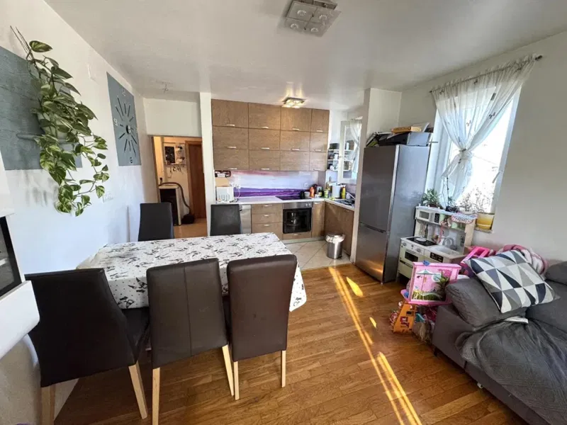 Flat Valdebek, Pula, 62,85m2 – 2