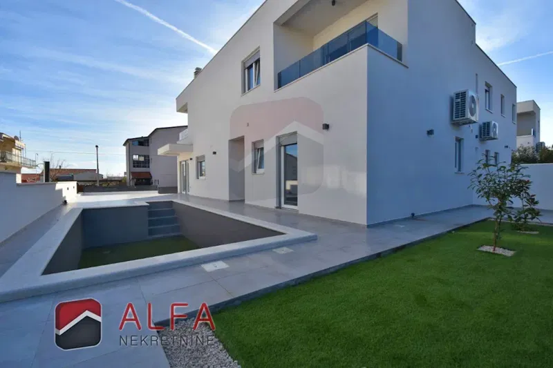 Croazia, Vodice, nuova casa bifamiliare in vendita, con piscina – 3