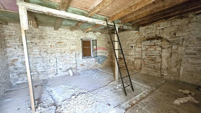 House Buje, 200m2 – 3