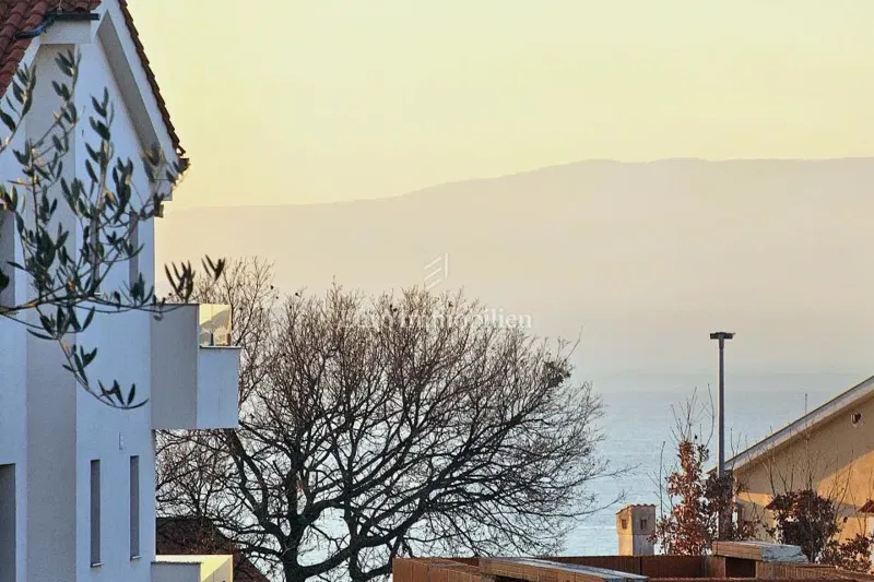 Building land with partial sea view – 2