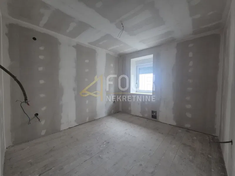 Ház Delnice, 250m2