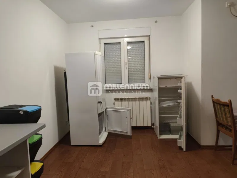 Zamet, dvoetažni 4-sobni stan, 114m2, najam za 8 radnika s parkingom – 3