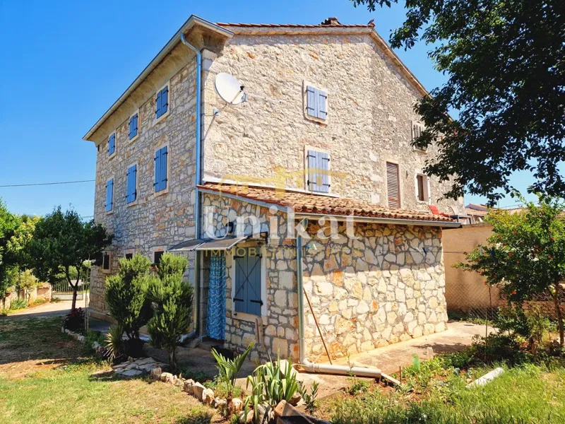 Casa in pietra ristrutturata con vista mare, Poreč – 3