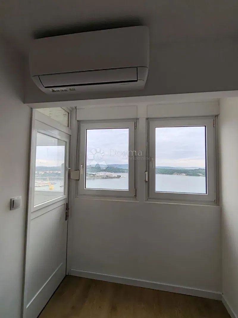 Allogio Baldekin, Šibenik, 62m2 – 2