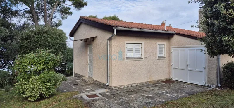 Malinska, Island of Krk, detached house, yard, first row to the sea, for sale – 2