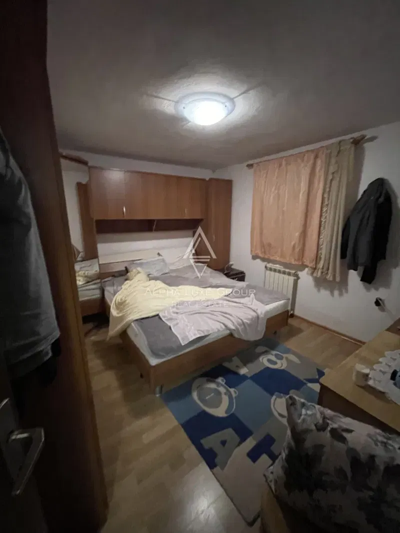 Istria, Buzet – Ampia casa familiare con garage – 2