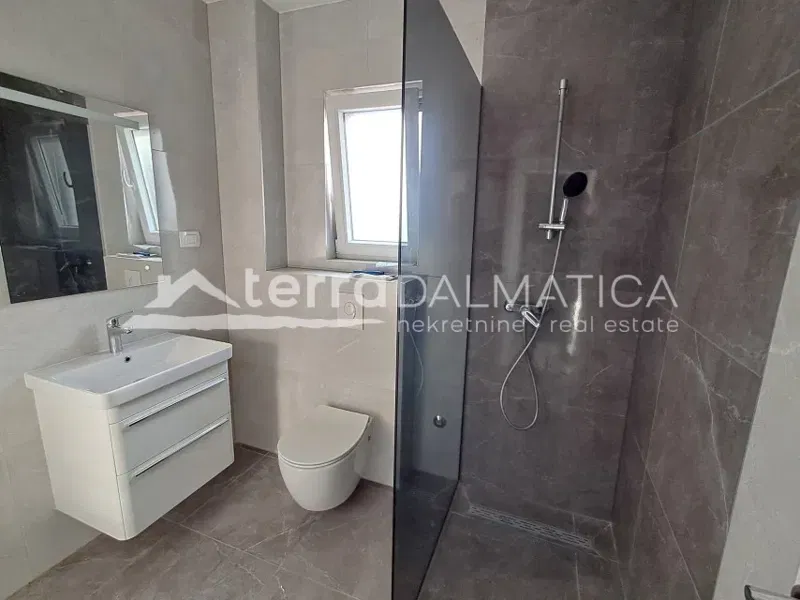 Apartment with a large terrace and panoramic views of the sea and islands – Sevid – 3