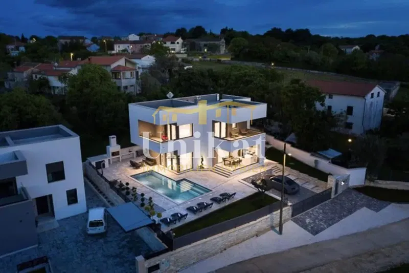 Beautiful villa with sea view near Marčana – 2