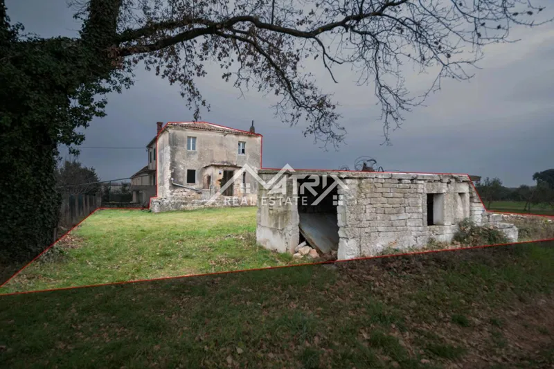 Pulj okolica, kamnita hiša za prenovo na mirni lokaciji – 2