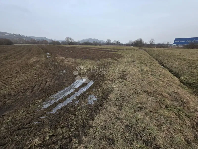 Építési telek Luka, 3.140m2 – 2