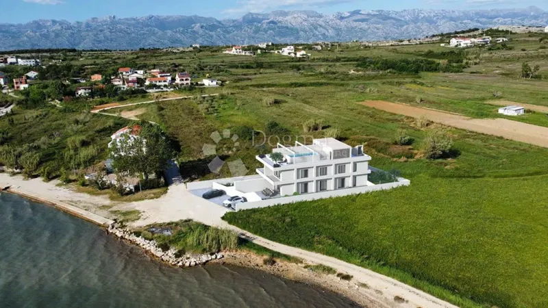 APARTMAN PRVI RED DO MORA