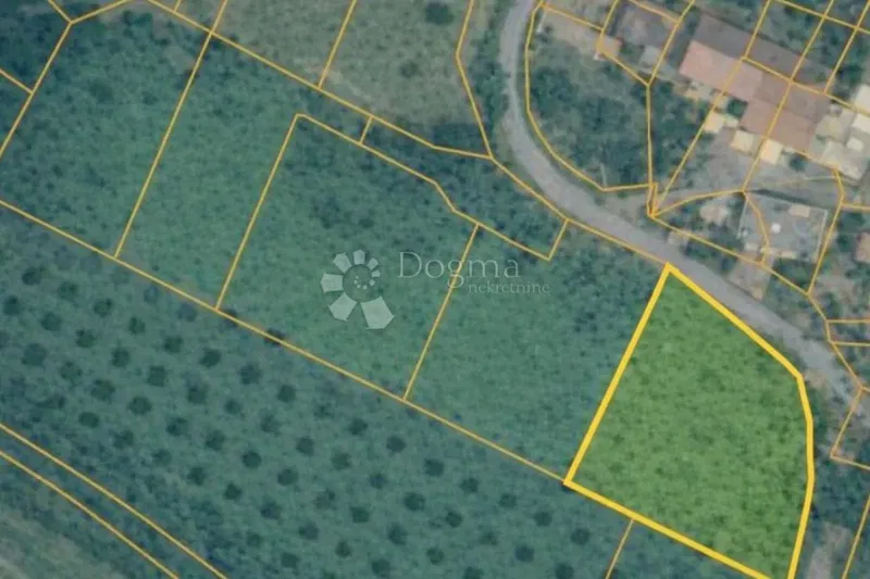 Terreno edificabile Sutivanac, Barban, 1.045m2 – 2