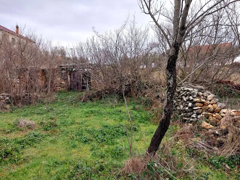 Skradinsko zaleđe kuca