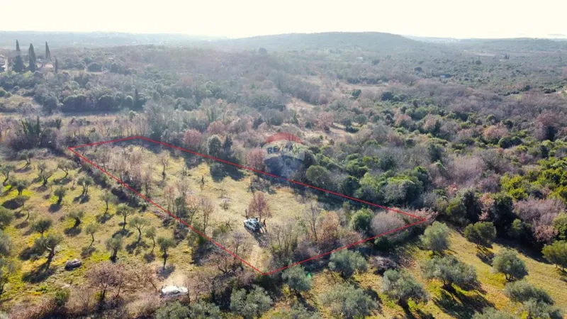 Terreno non edificabile Rovinj, 3.600m2 – 2