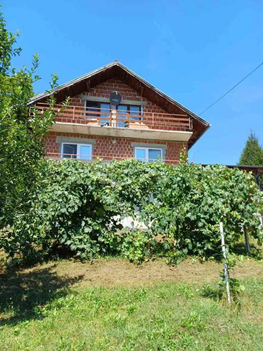 Dom Gornja Glina, Slunj, 160m2