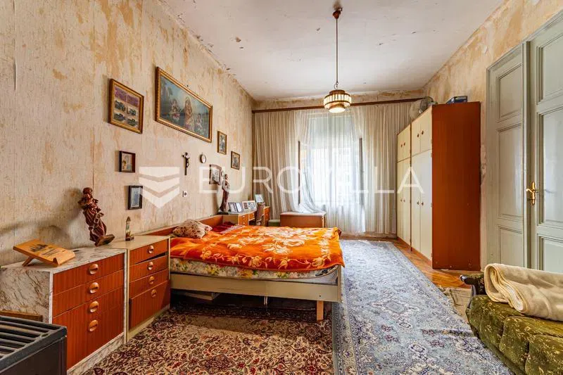 Varaždin, City Center, three-room apartment with a total area of 153.20 m² in the Old Town – 3
